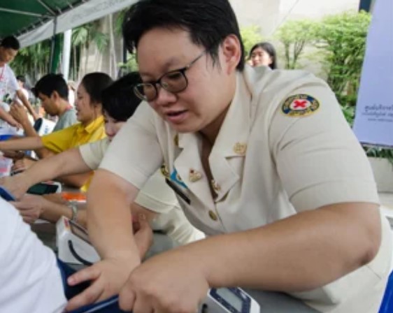 อาสาสมัครสภากาชาดไทย